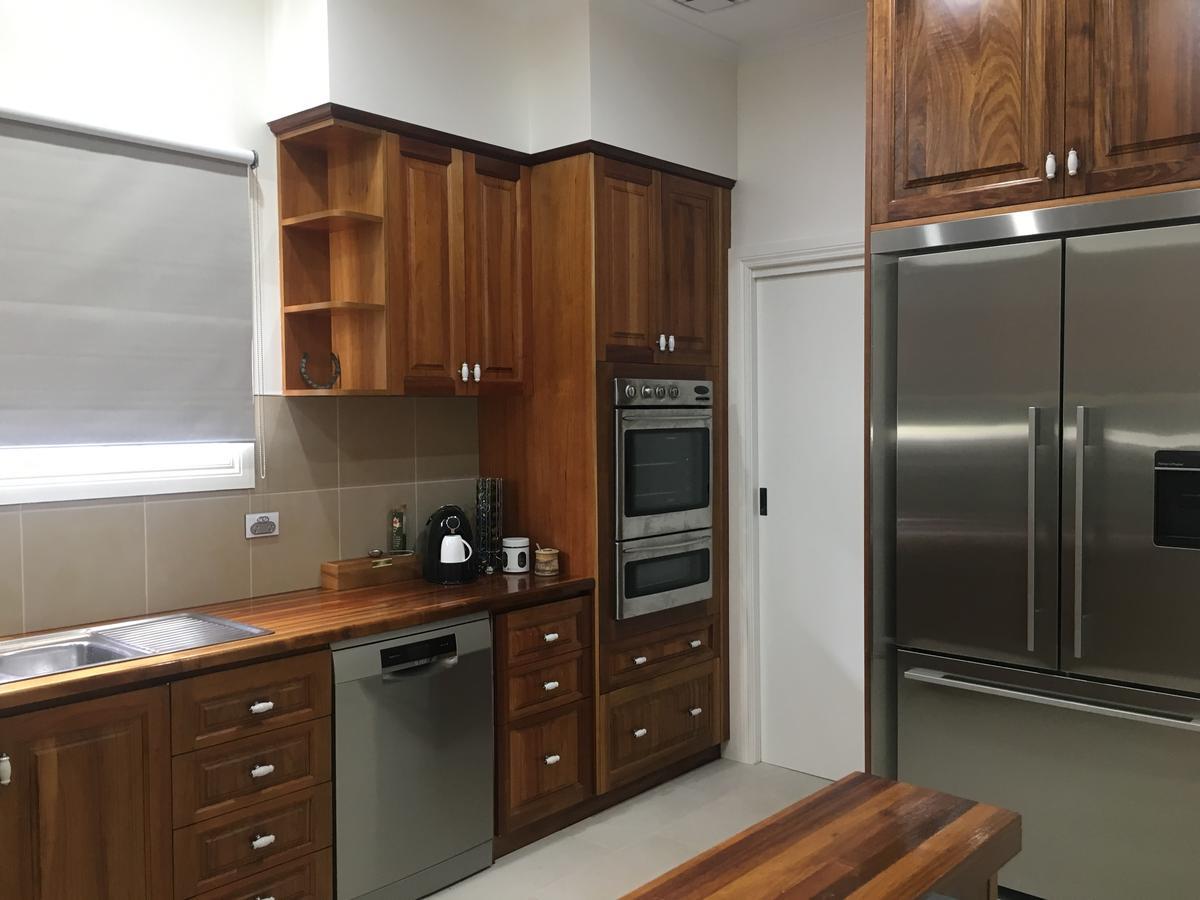 Noah'S Stanley Luxury Bed And Breakfast Bagian luar foto
