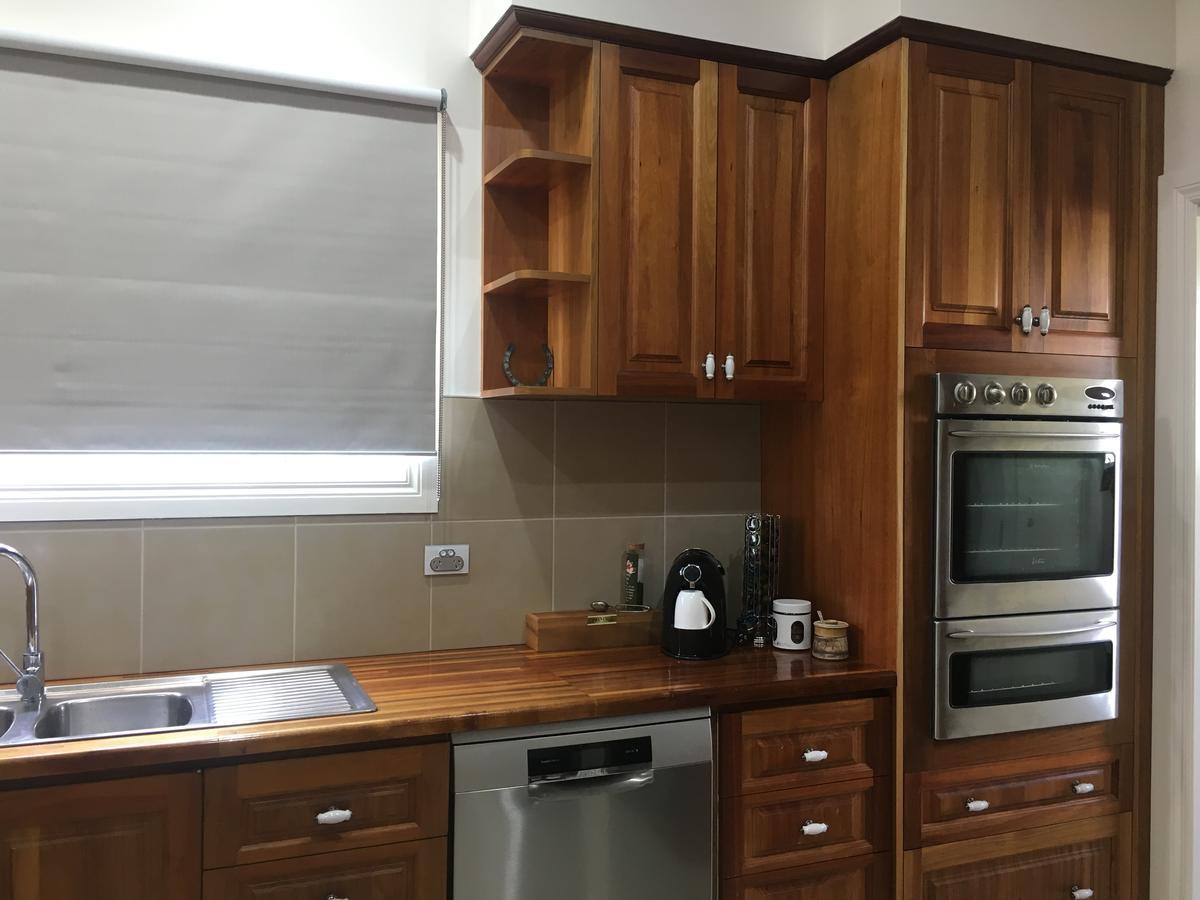 Noah'S Stanley Luxury Bed And Breakfast Bagian luar foto